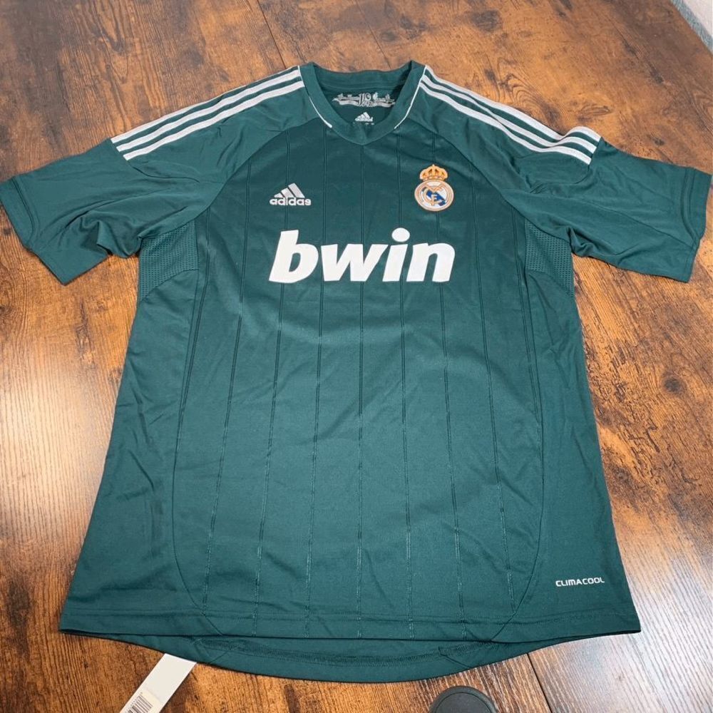 Adidas Real Madrid‎ soccer Jersey 2012/2013 Size Large RARE